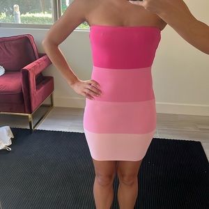 Barbie pink bodycon dress!